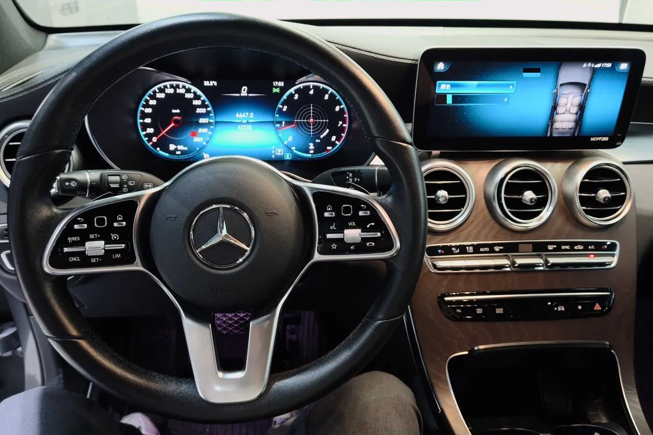 Mercedes Benz 2020 GLC 300 L 4MATIC 2.0T Dynamic Automatic 8