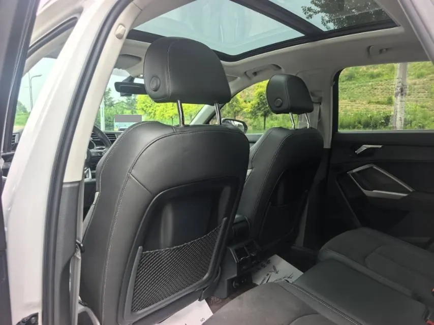 Audi 2022 Q3 1.4TFSI 35TFSI Fashion Dynamic Automatic 10