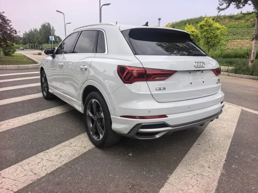 Audi 2022 Q3 1.4TFSI 35TFSI Fashion Dynamic Automatic 4