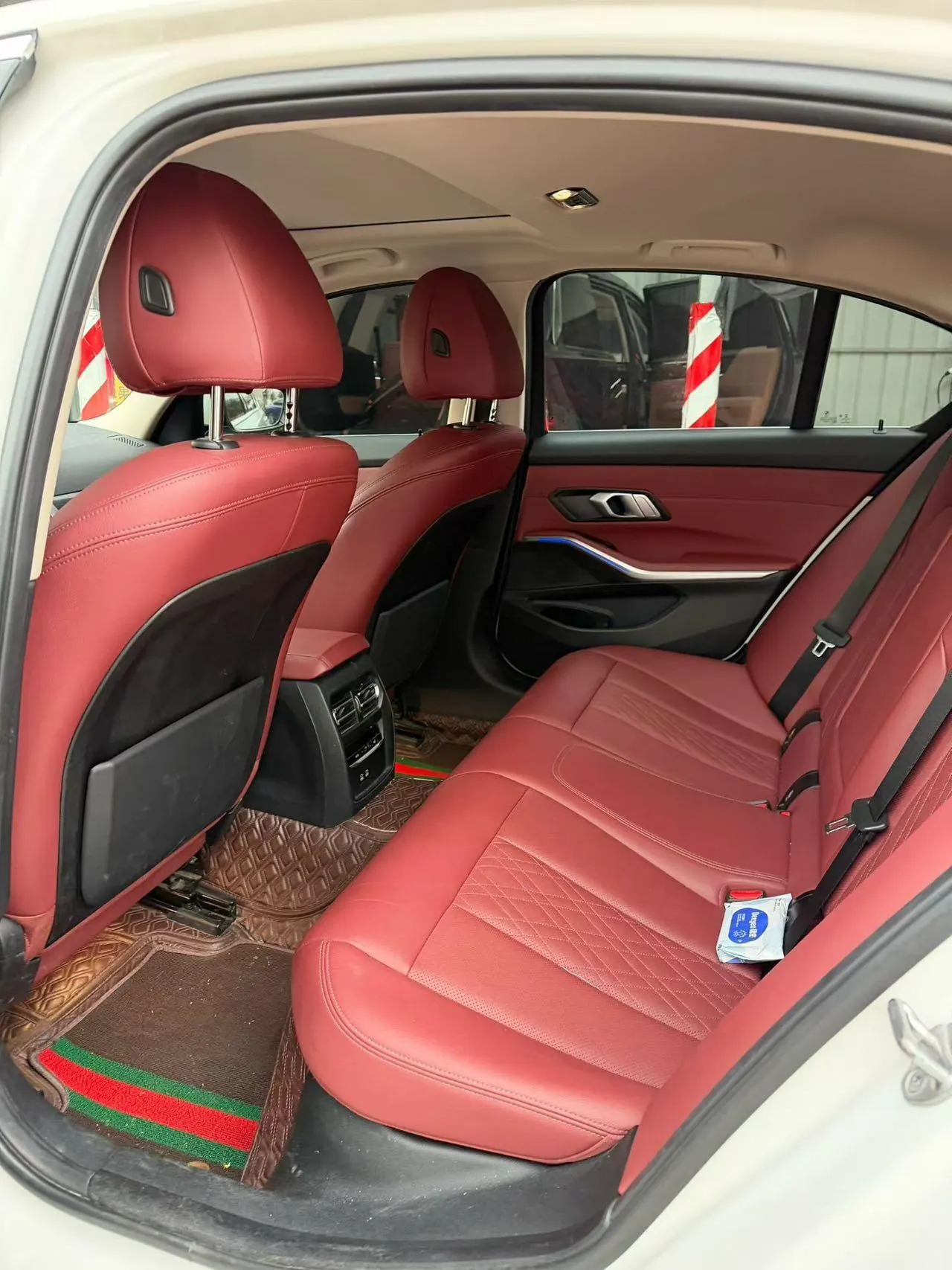 BMW 3 Series 2022 325i 2.0T M Sports Suit (Modified) Automatic Gear 3