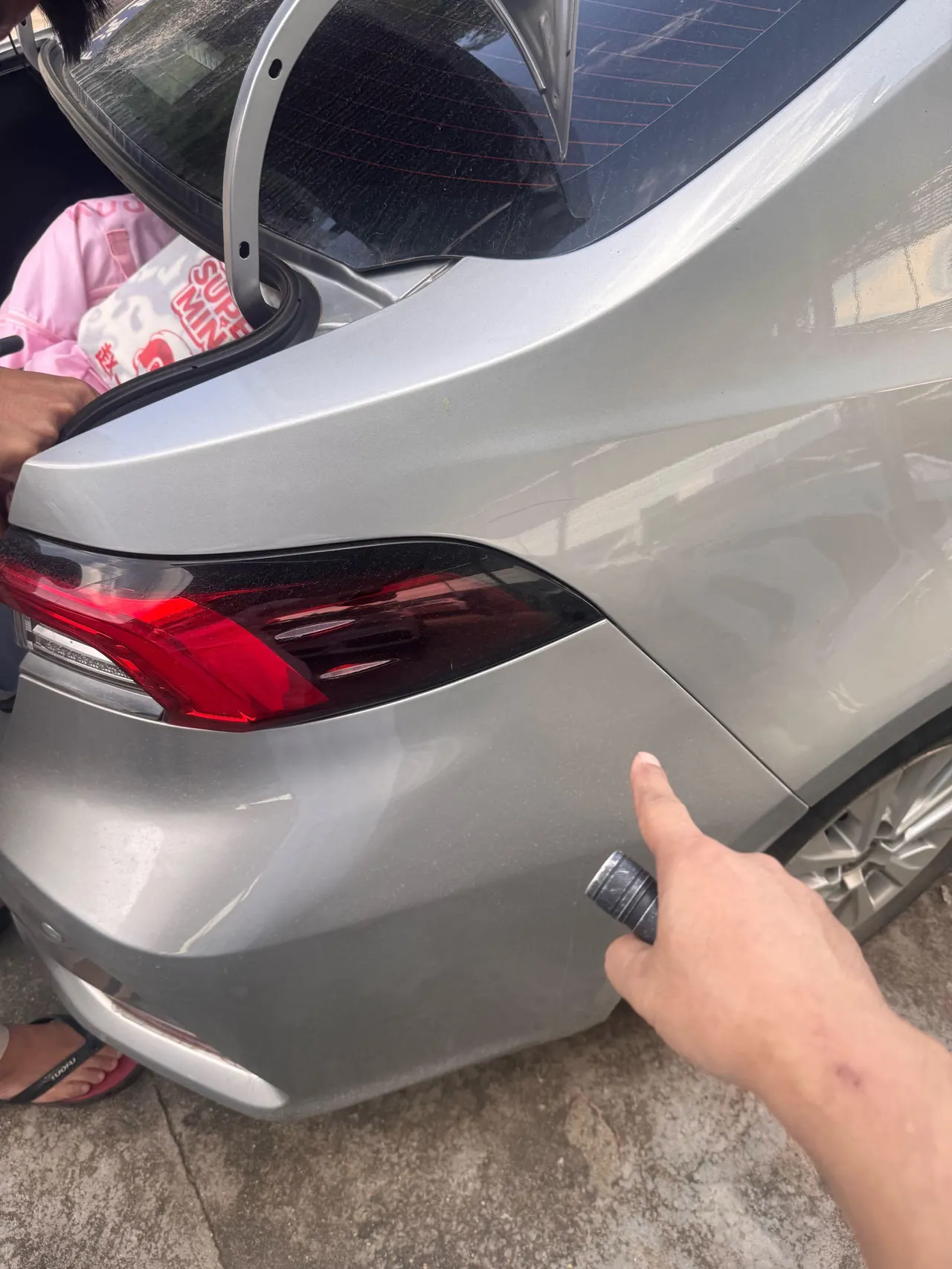 Toyota 2023 Corolla Double Engine 1.8 Stepless Intelligent Electric Hybrid Pioneer Edition Automatic Gear 4