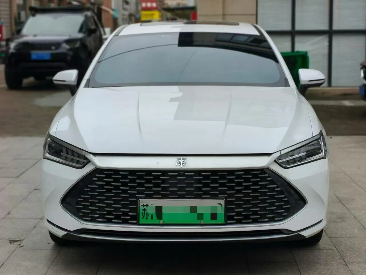 BYD 2023 Qin PLUS DM-i 1.5 stepless champion version Exceed 120KM automatic gear 2