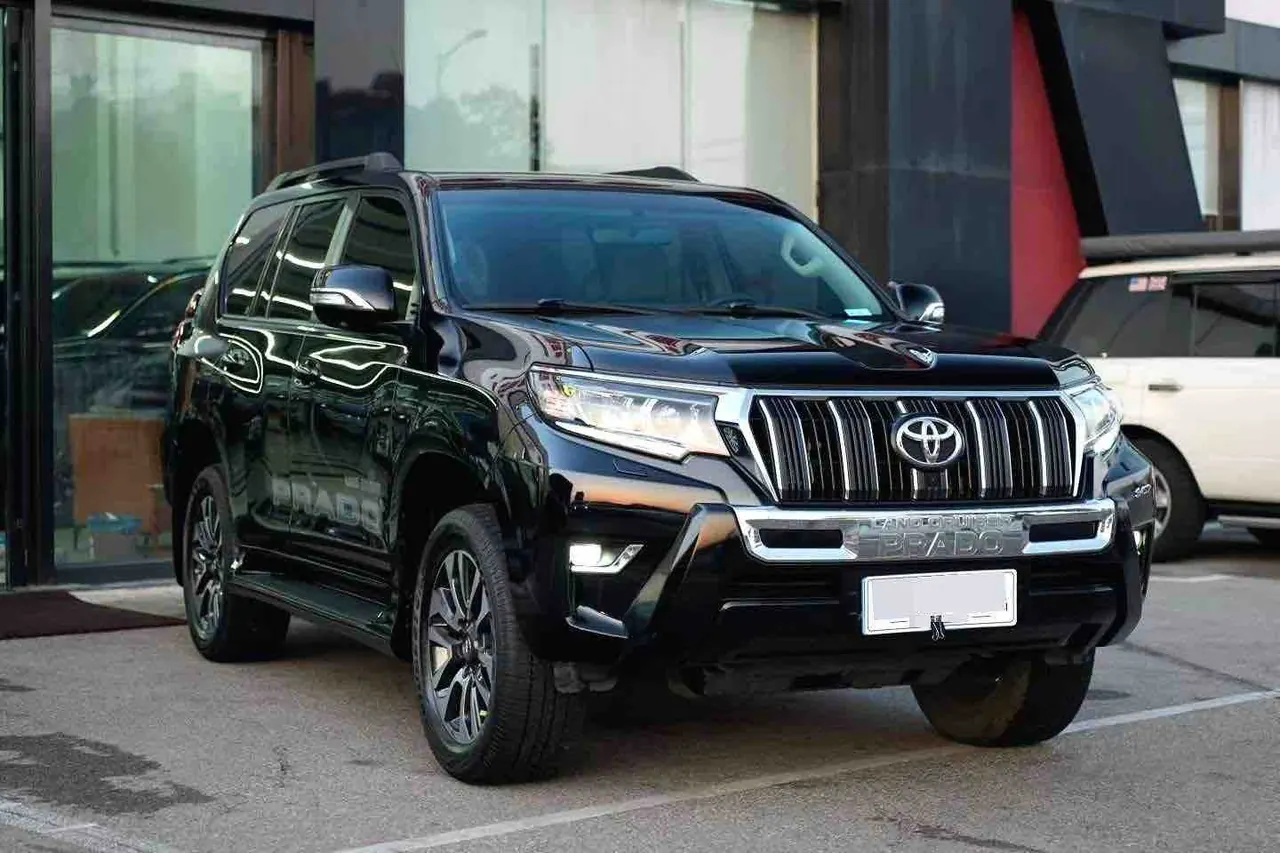 Toyota 2022 Prado 2.8TD diesel automatic gear 2
