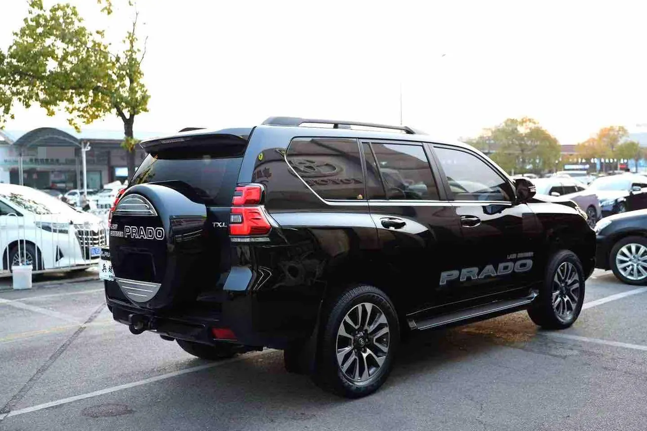 Toyota 2022 Prado 2.8TD diesel automatic gear 5