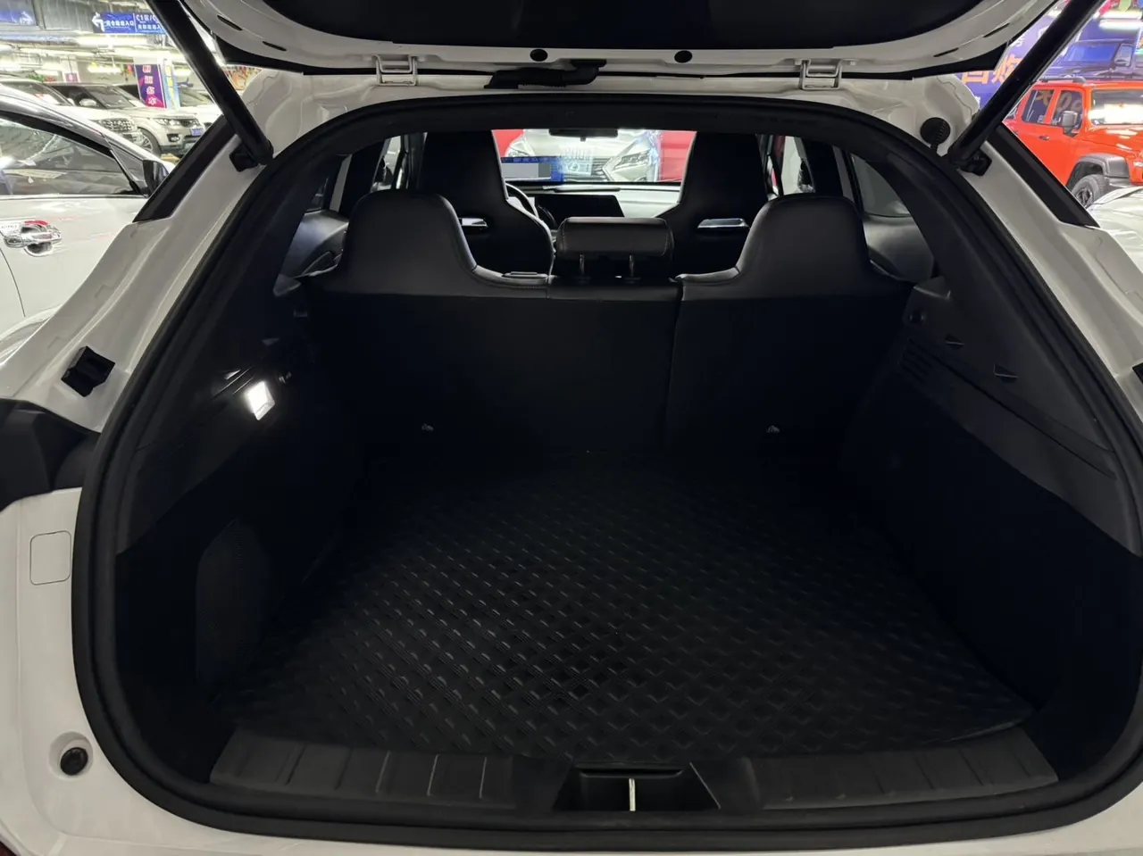 ChangAn 2022 UNI-T 1.5T Flagship Automatic Gear 7