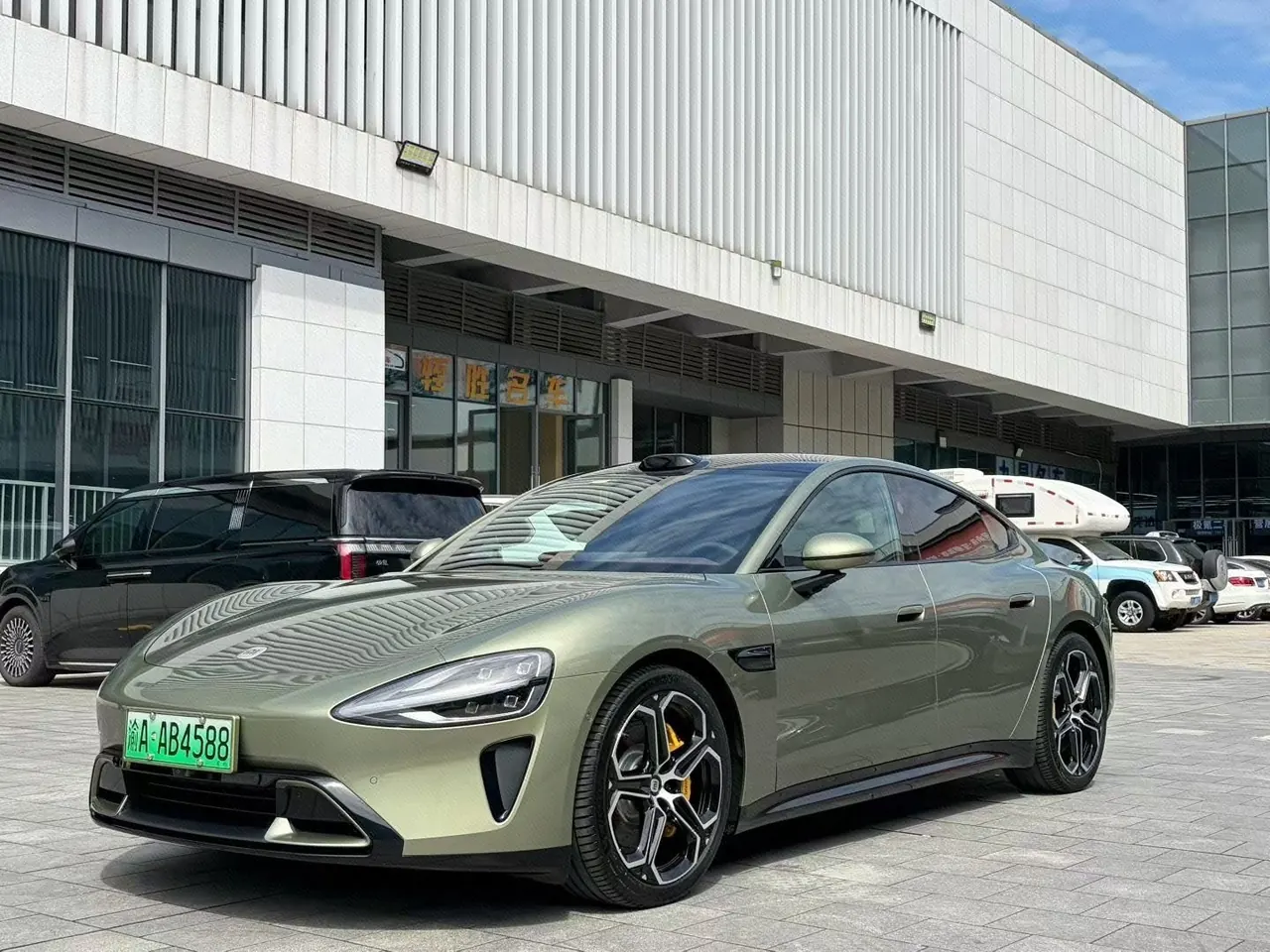 Open image lightbox: MI 2024 SU 7 800km 4-wheel drive ultra-long endurance high-end smart driving Max version automatic gear