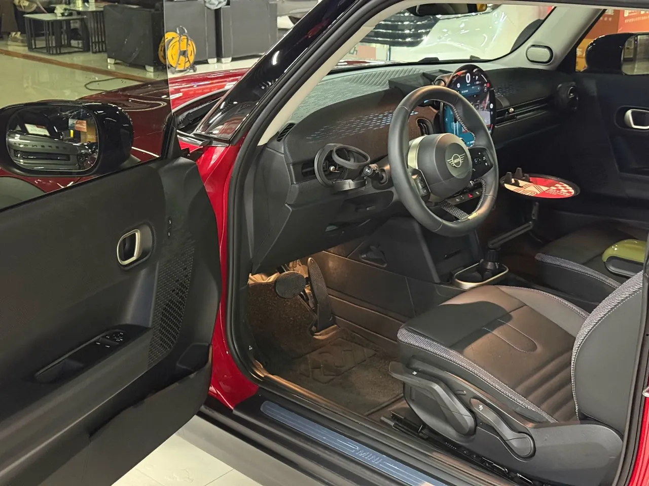 MINI Mini (Imported) 2025 Mini Cooper 1.5T Classic Auto 3