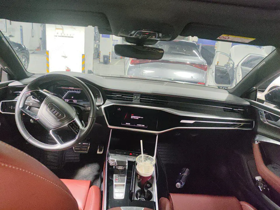 Audi 2024 A7L 2.0TFSI 45TFSI Quattro Black Samurai Edition Automatic Gear 4