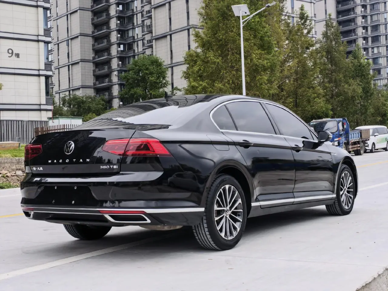 Volkswagen 2020 Magotan 2.0TSI 380TSI Luxury Automatic 2