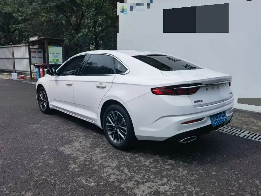 Geely 2021 xingrui 2.0T luxury automatic gear 4