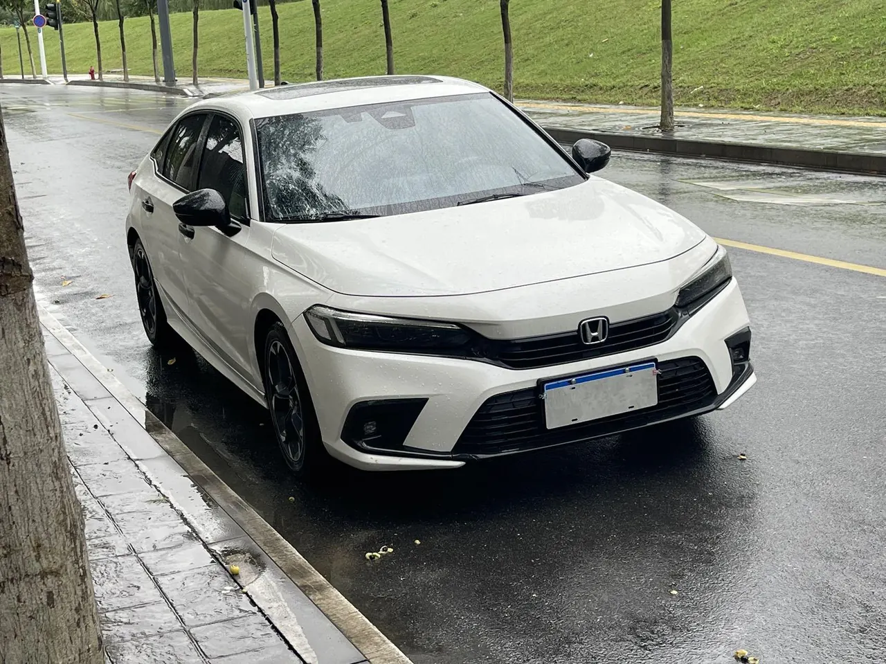 Honda 2022 Civic 1.5T Stepless 240TURBO Combustion Edition Automatic Gear 3