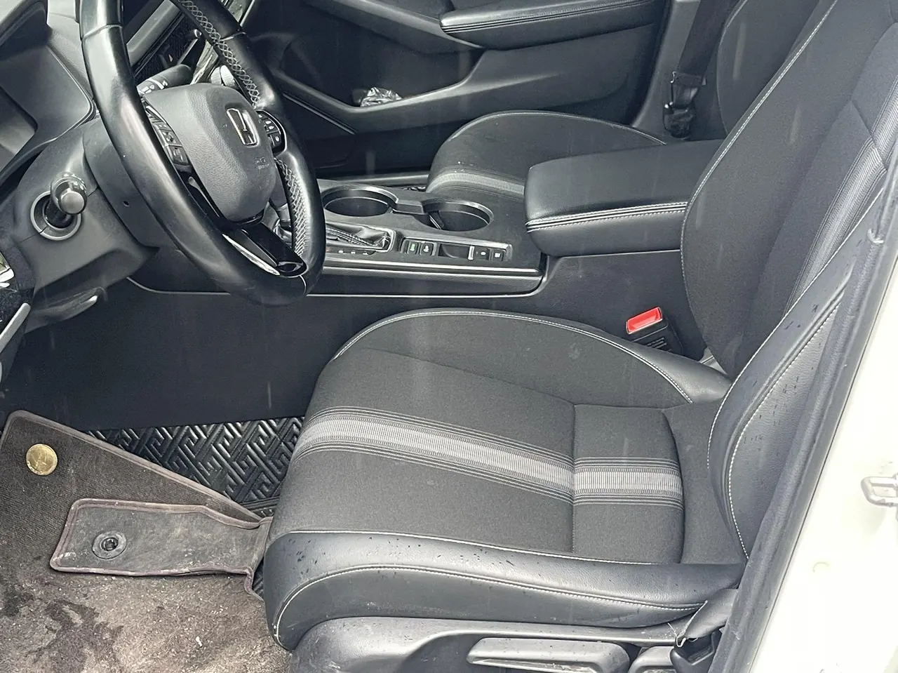 Honda 2022 Civic 1.5T Stepless 240TURBO Combustion Edition Automatic Gear 4
