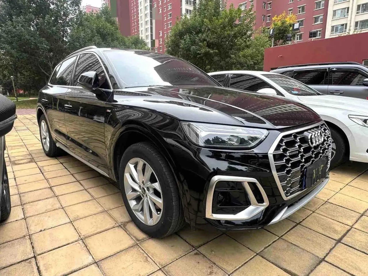 Audi 2022 Q5L 2.0TFSI 40TFSI luxury dynamic automatic 3