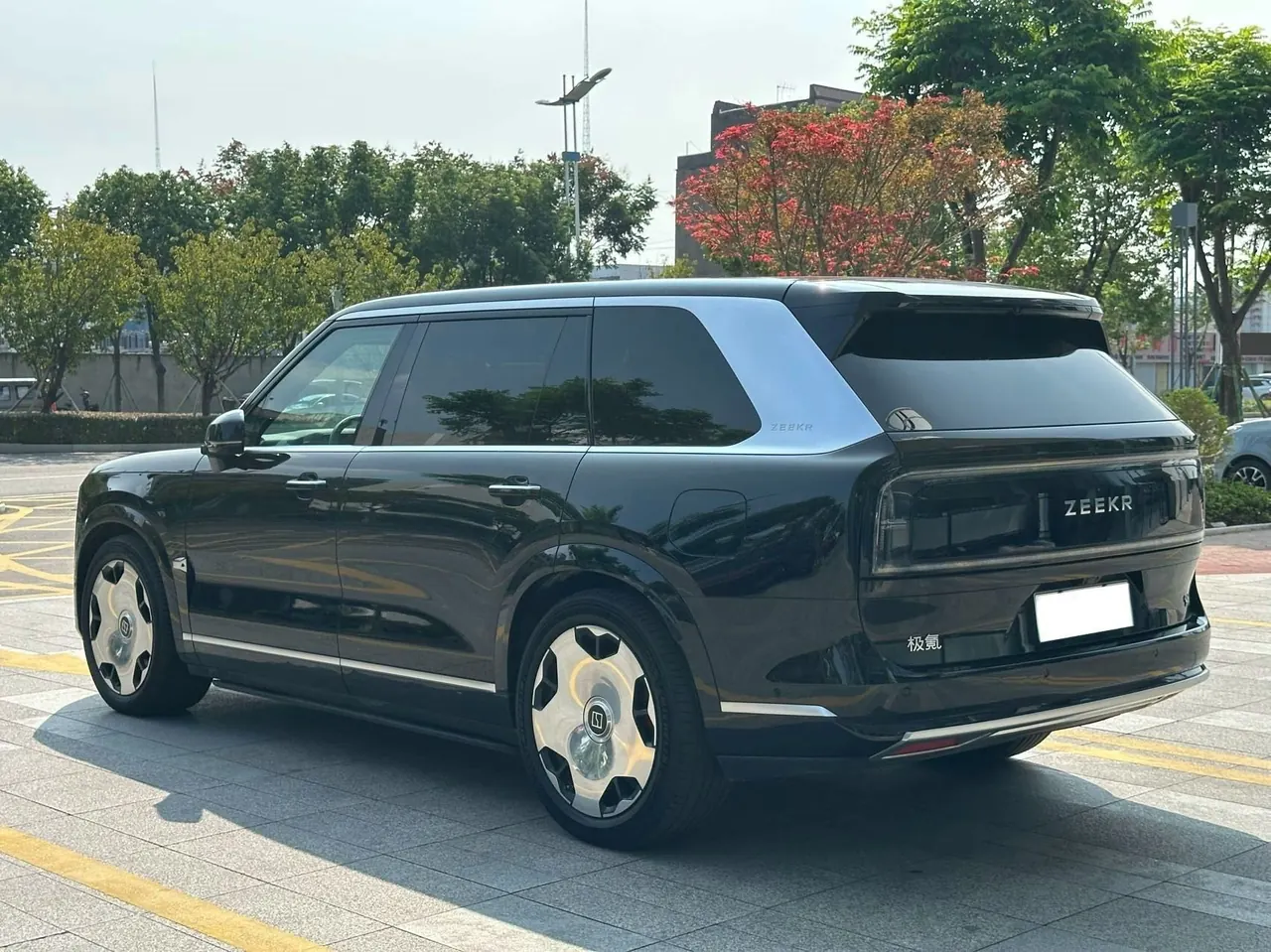Zeekr 2025 Zeekr 9X 2.0T Ultra Edition 70kWh Automatic Gear 7
