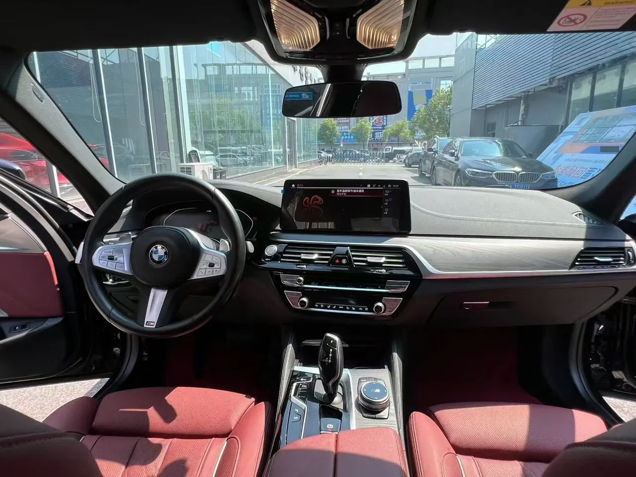 BMW 5 Series 2022 530Li 2.0T Exclusive M Sports Suit (Change 3) Automatic Gear 4
