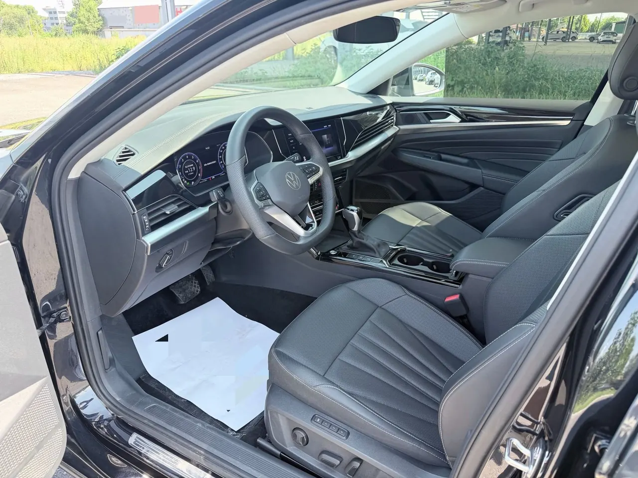 Volkswagen 2024 Passat 2.0TSI 380TSI Star Elite Edition Automatic 3