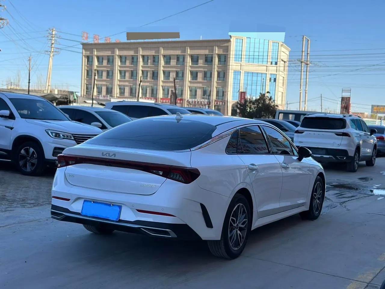 Kia 2025 K5 1.5T Deluxe Edition Automatic Gear 4