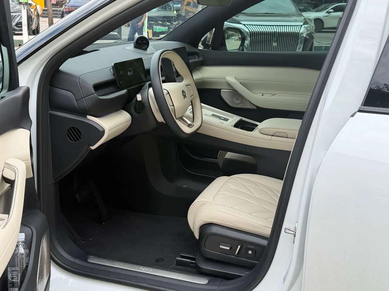 NIO 2024 ES 6 100kWh automatic gear 3