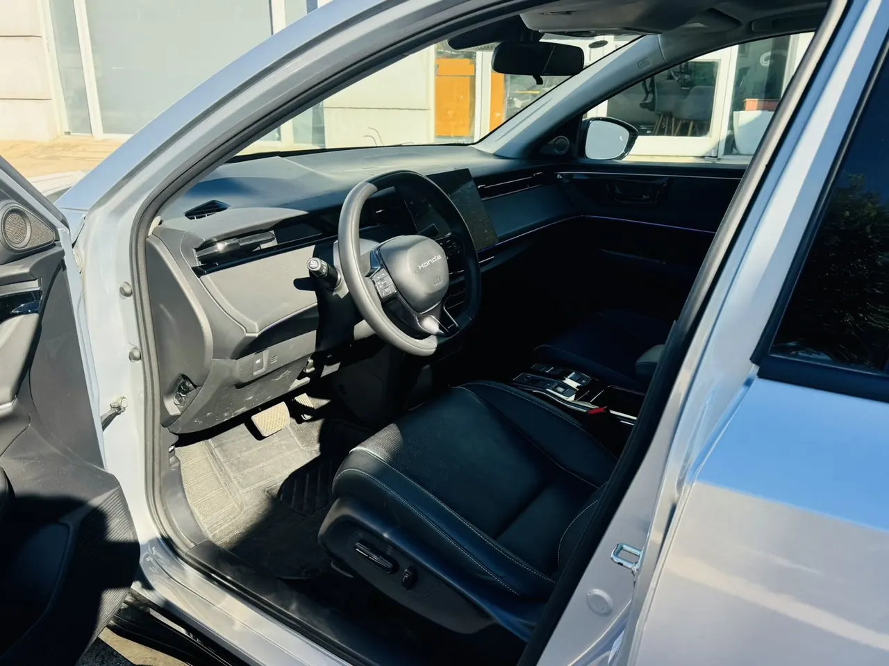 Honda 2024 e:NP2 (Pole 2) Advanced Automatic Gear 8