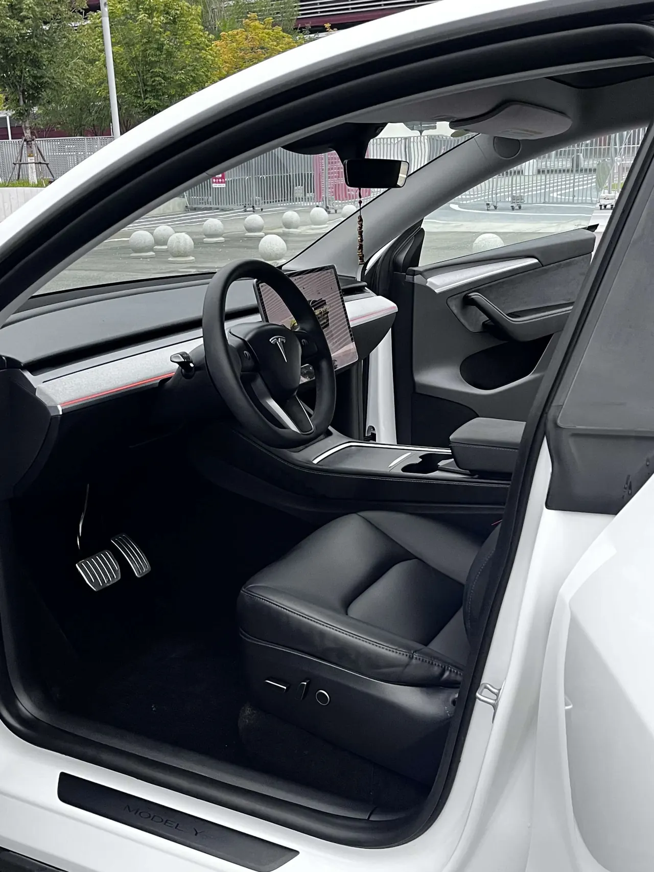 Tesla 2024 Model Y long endurance all-wheel drive version automatic transmission 7