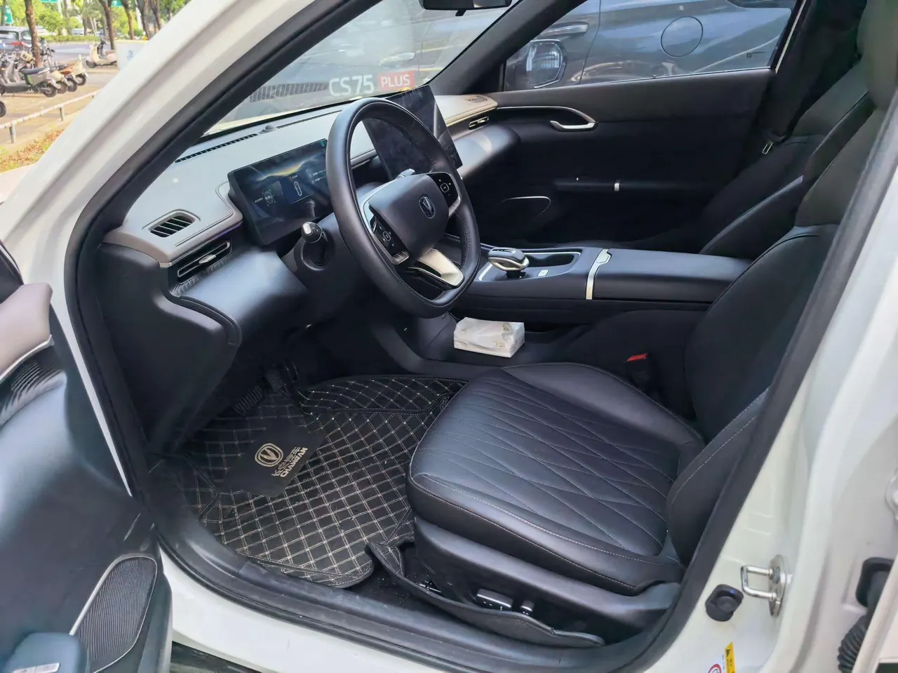 ChangAn 2025 Yidong 1.5T Blue Whale 500Bar Flagship Automatic Gear 3