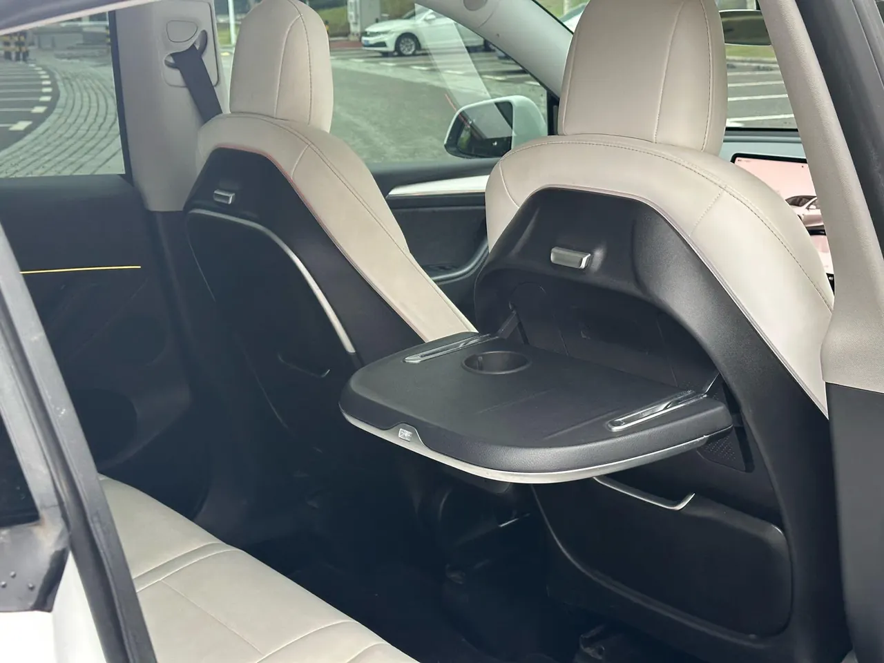 Tesla 2022 Model Y long endurance all-wheel drive version automatic transmission 11