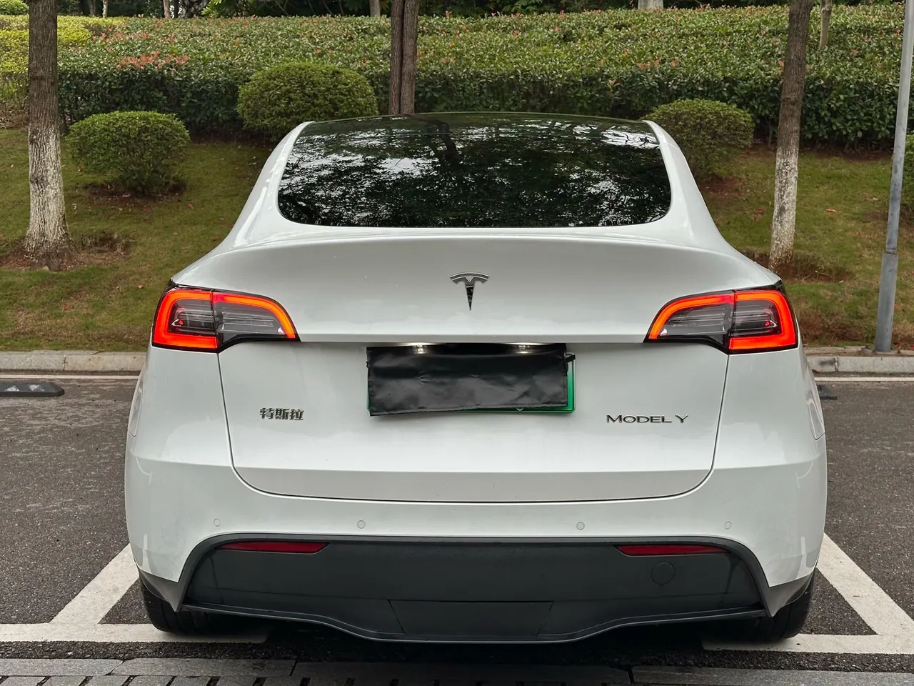 Tesla 2022 Model Y long endurance all-wheel drive version automatic transmission 5