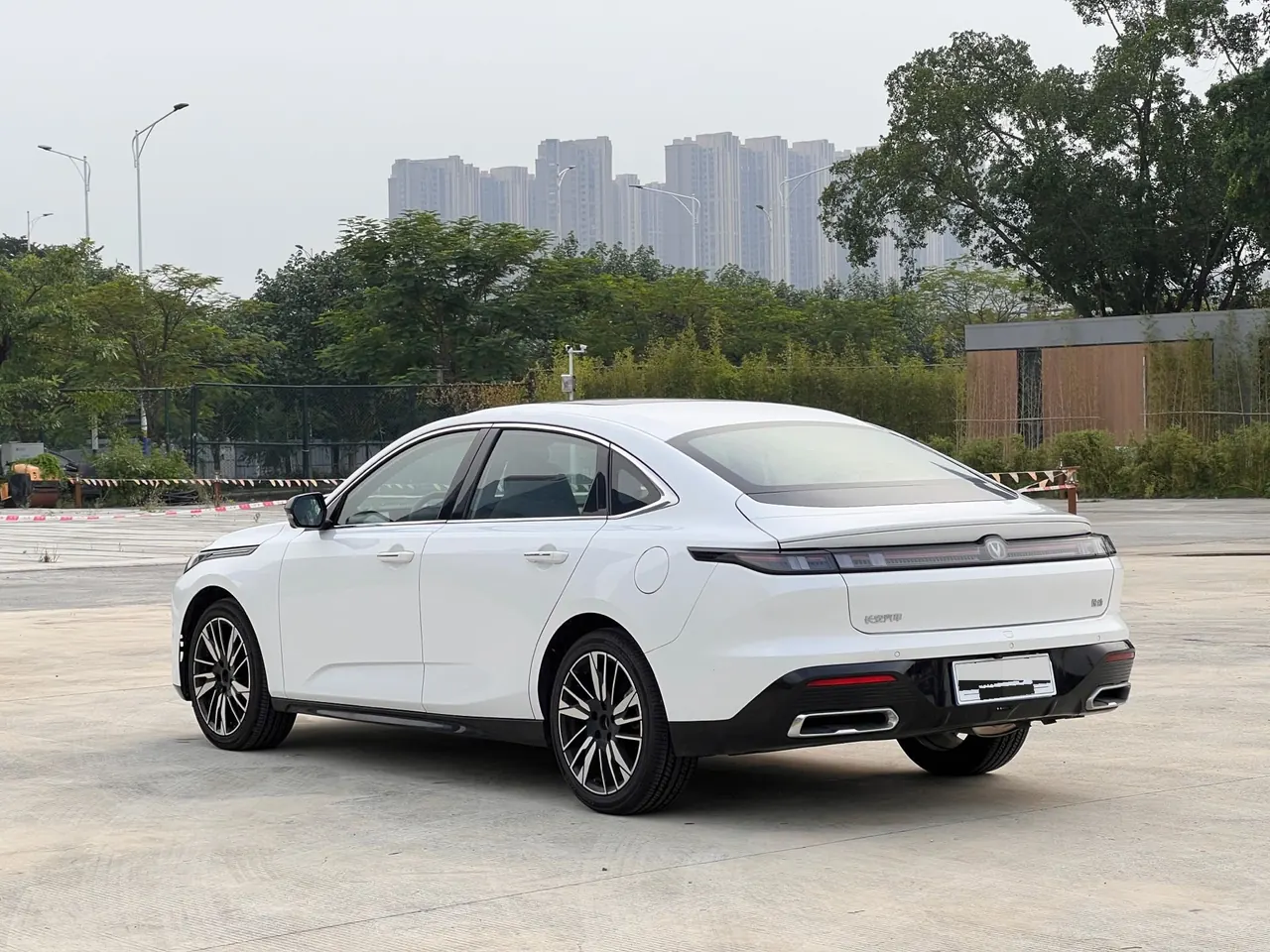 ChangAn 2026 Eado 1.5T 500Bar Smart Luxury Automatic 4