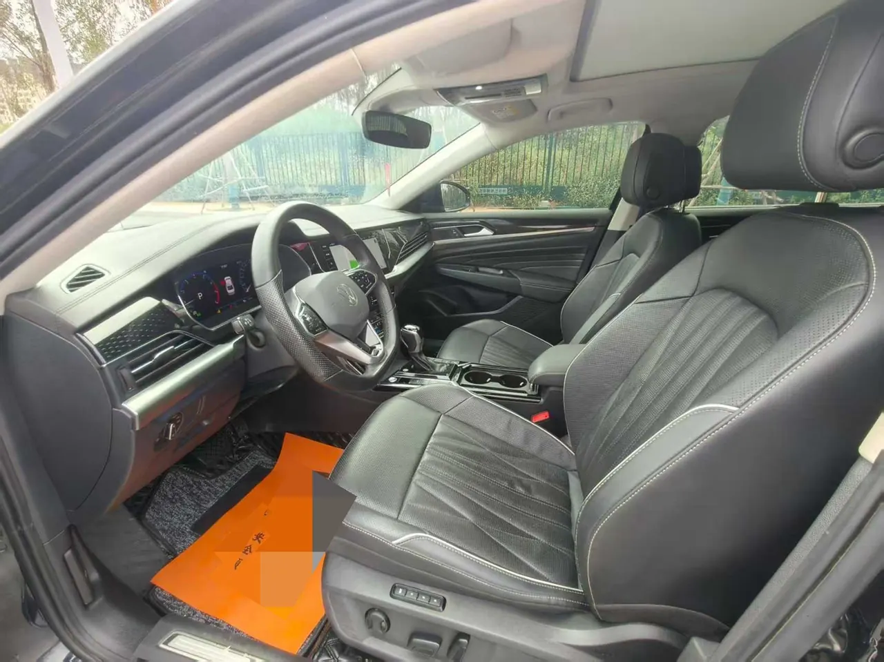 Volkswagen 2024 Passat 2.0TSI 380TSI Deluxe Edition Automatic 4