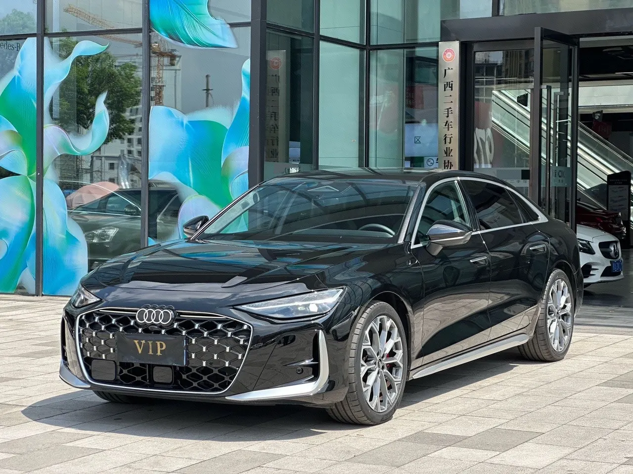Open image lightbox: Audi 2026 A6L 2.0T Quattro Enjoy Dynamic Automatic