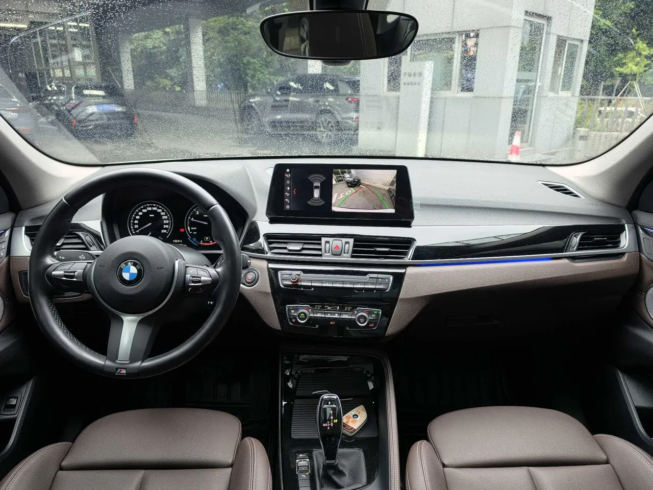 BMW 2022 X1 sDrive20Li 1.5T exclusive automatic gear 12