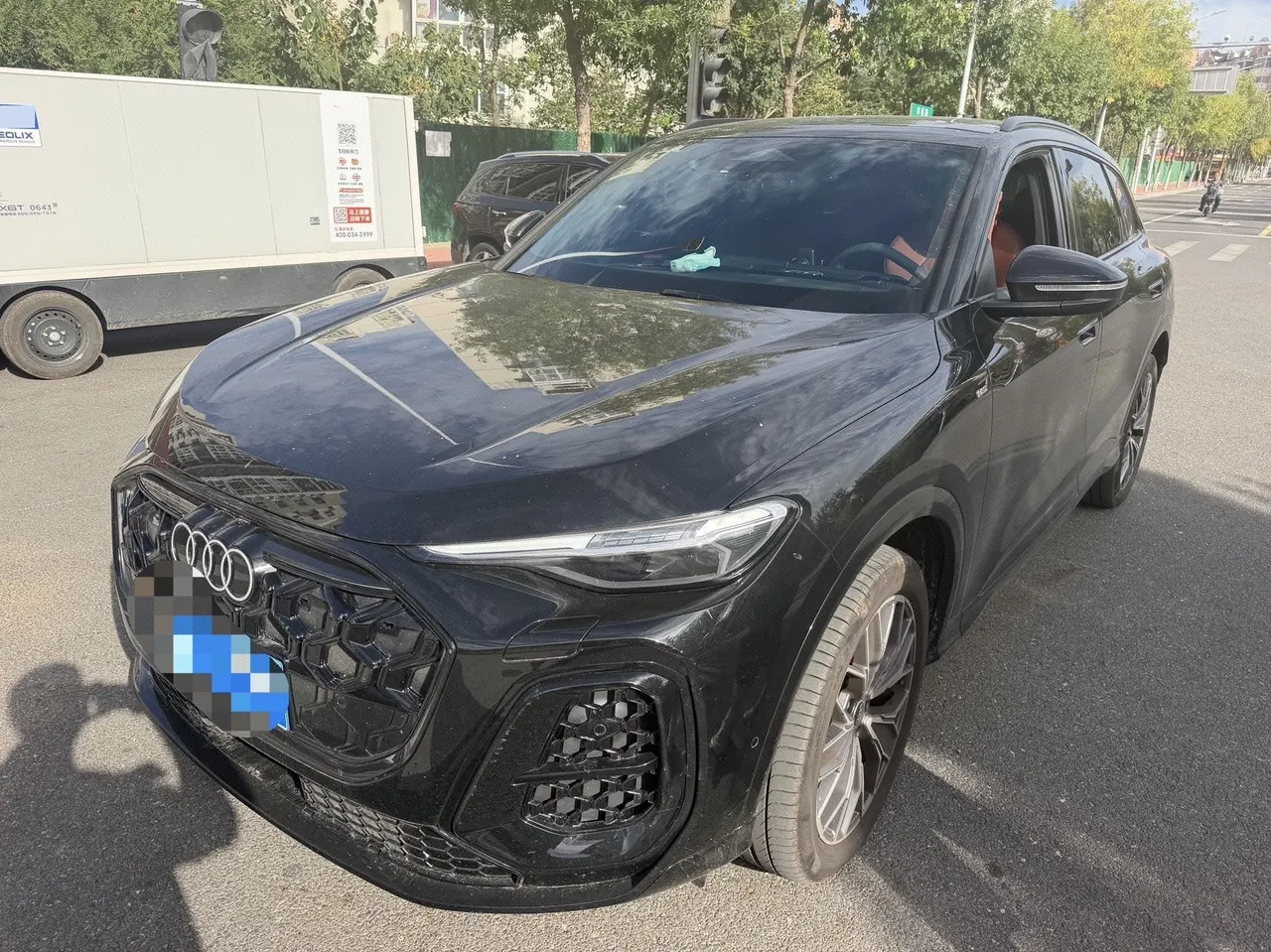 Open image lightbox: Audi 2026 Q5L 20 T 10 million users exclusive version of automatic gear