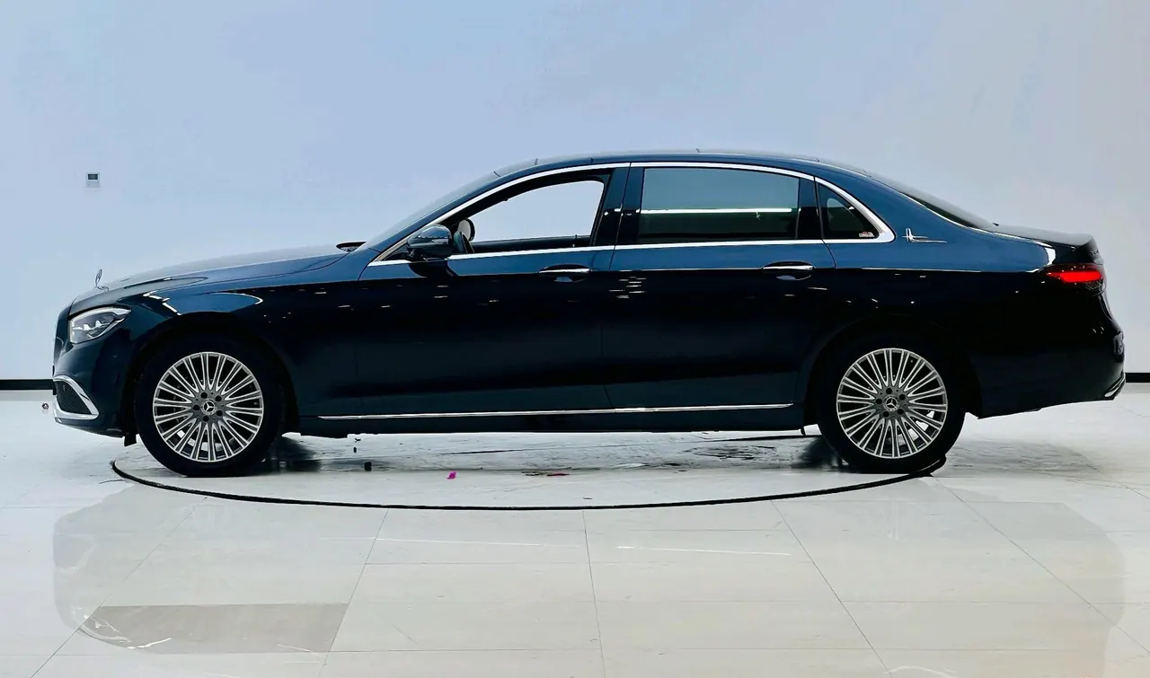 Mercedes Benz E Class 2022 E 300 L 2.0T Luxury (Modified 3) Automatic Gear 3