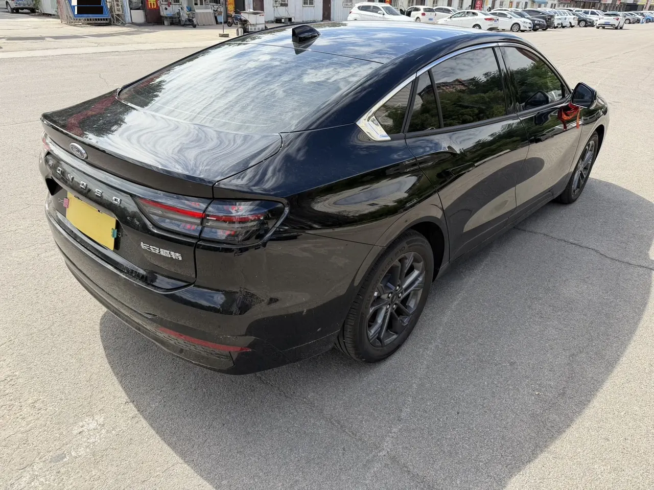 Ford 2026 Mondeo 2.0T EcoBoost Luxury Automatic 5