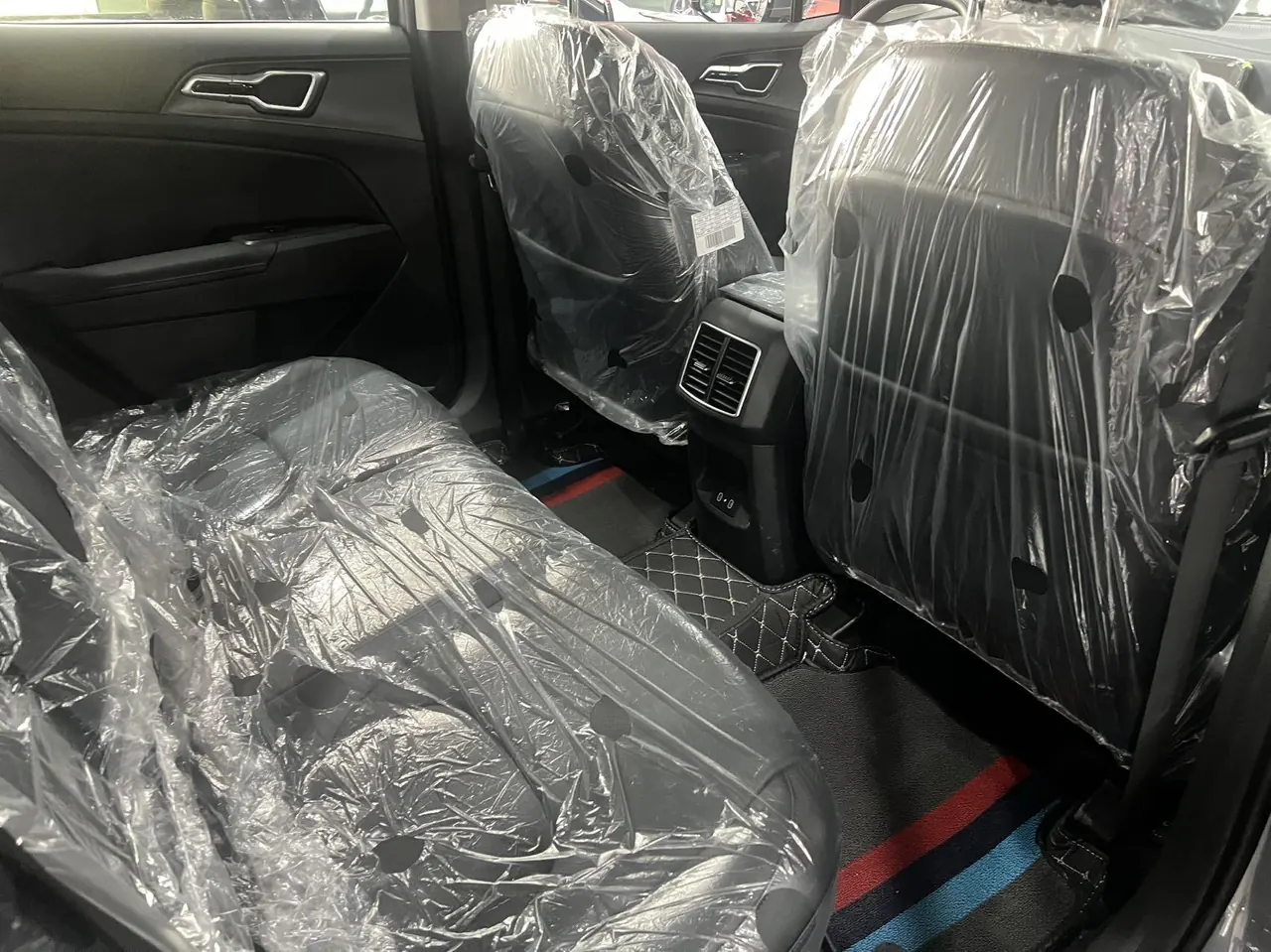 Kia 2026 Lion Platinum Extension 1.5T Two-Drive Deluxe Edition Automatic Gear 5