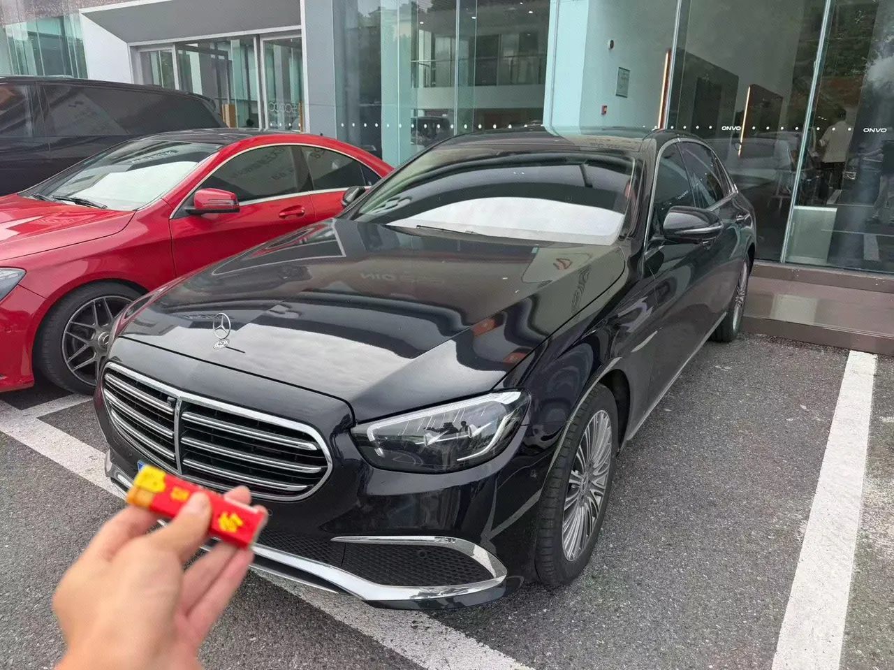 Open image lightbox: Mercedes Benz E Class 2022 E 300 L 2.0T Fashion (Change 2) Automatic Gear