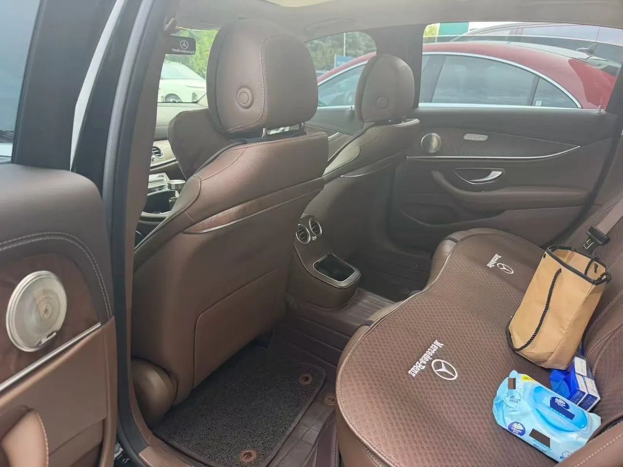 Mercedes Benz E Class 2022 E 300 L 2.0T Fashion (Change 2) Automatic Gear 3