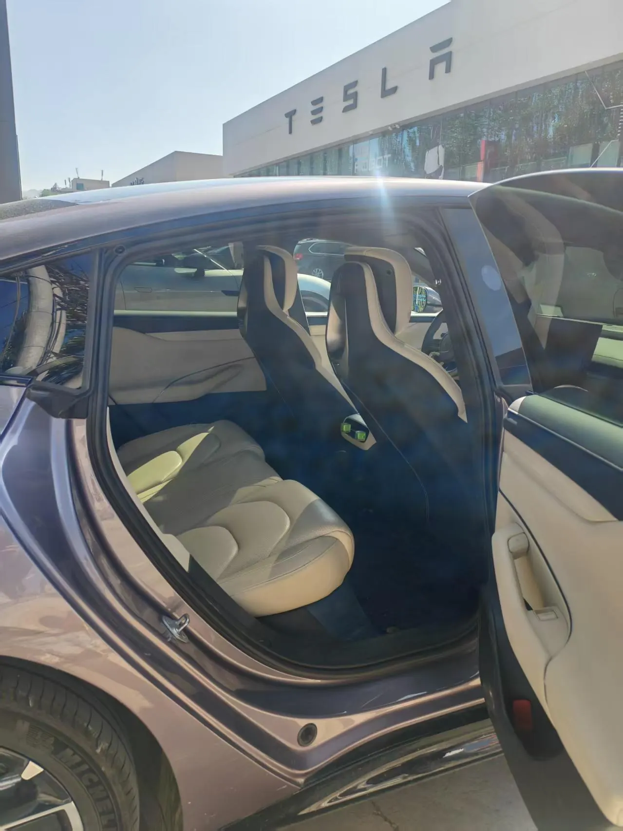 MI 2024 SU 7 700km Rear Drive Long Endurance Smart Driving Edition Automatic Gear 2