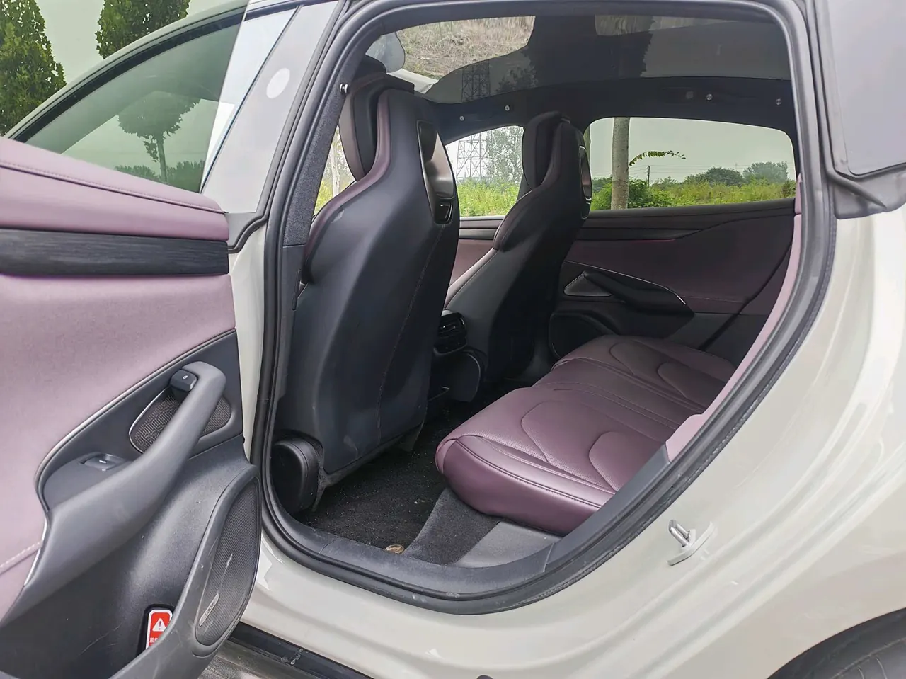 MI 2024 SU 7 700km Rear Drive Long Endurance Smart Driving Edition Automatic Gear 8