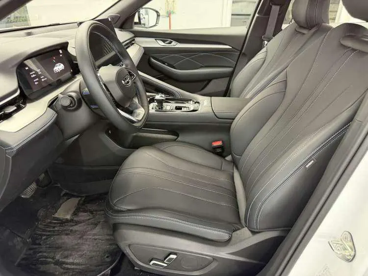 Geely 2026 Xingrui i-HEV 1.5 Zhiqing Hybrid Wangshu Edition Automatic Gear 5