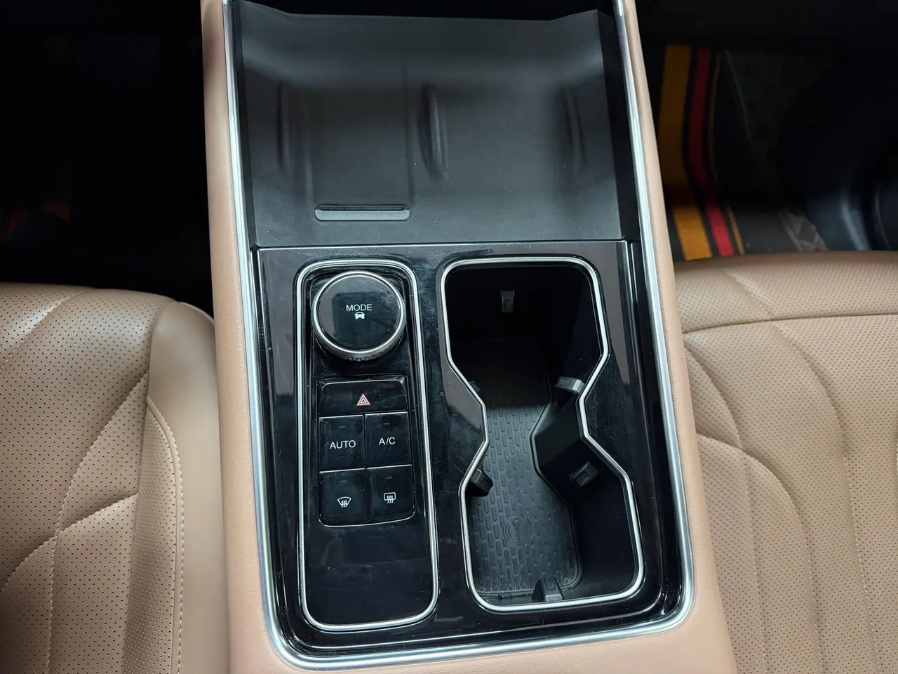 Chery 2024 Ruihu 8 L 2.0T Two-wheel Drive Premium Edition 5-seat Automatic Gear 5