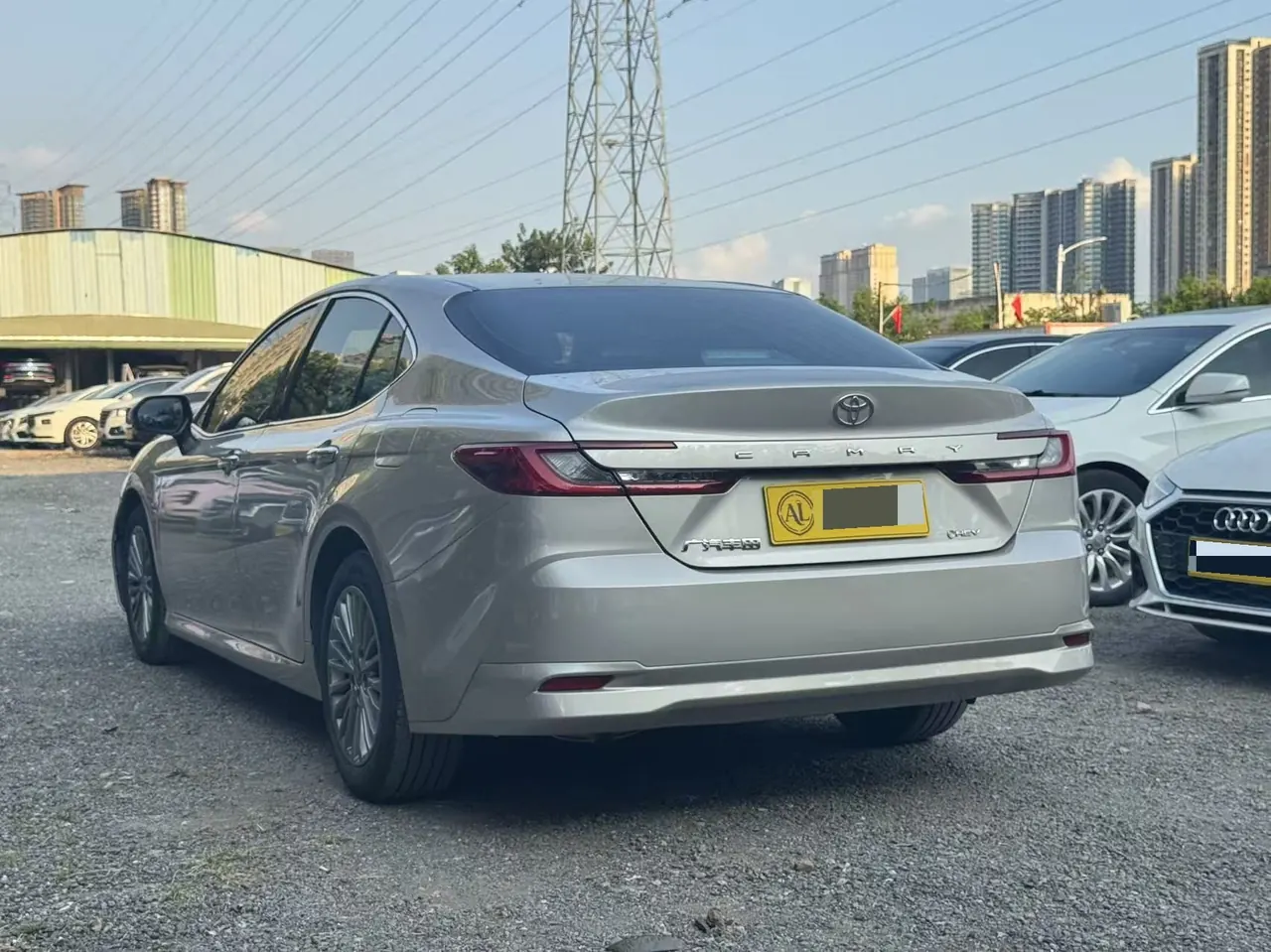 Toyota 2024 Camry Dual Engine 2.0HGVP Stepless Deluxe Automatic Gear 6
