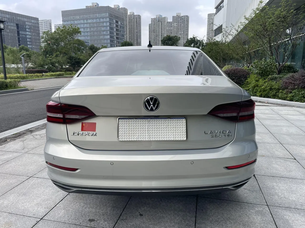 Volkswagen 2022 Lavida 1.4TSI 280TSI Deluxe Edition Automatic Gear 4