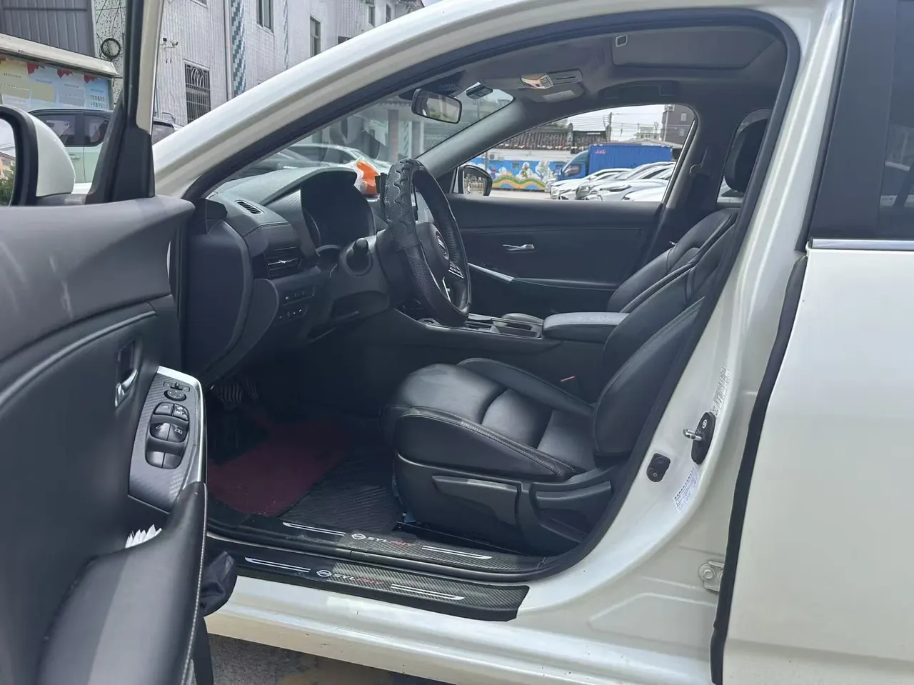 Nissan 2022 Sylphy 1.6 Stepless XL Smart Edition Automatic Gear 2