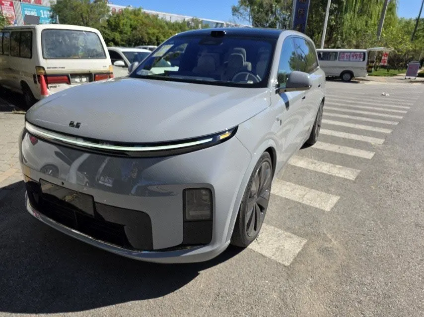 Открыть галерею: Li 2026 L9 Livis automatic gear