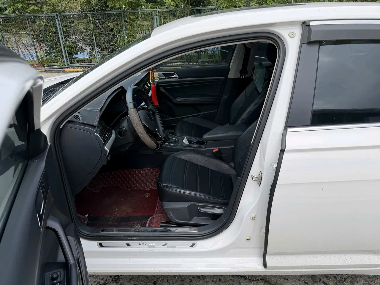 Volkswagen 2022 Lavida 1.4TSI 280TSI Deluxe Edition Automatic Gear 3