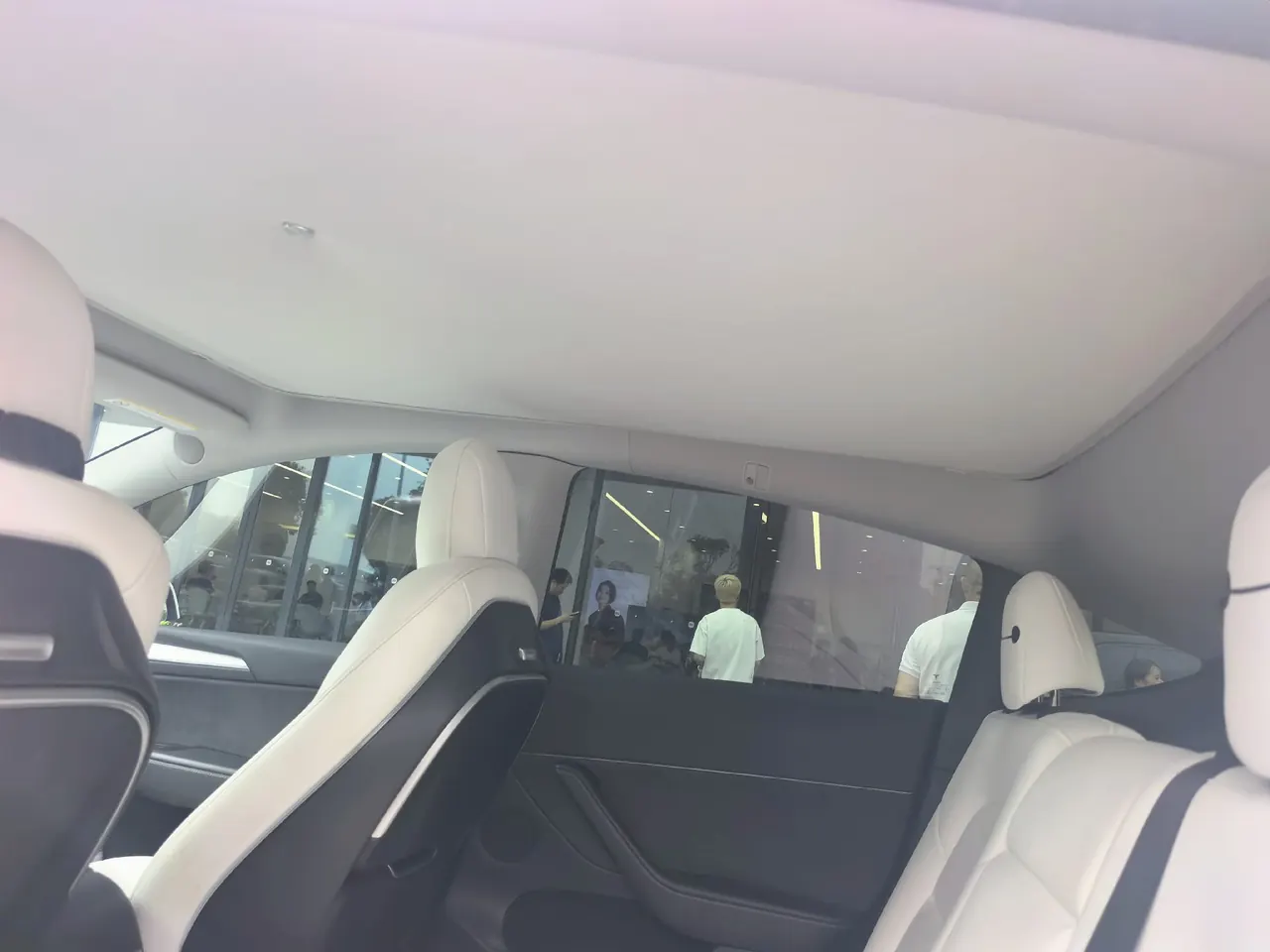 Tesla 2022 Model Y long endurance all-wheel drive version (modified) automatic gear 6