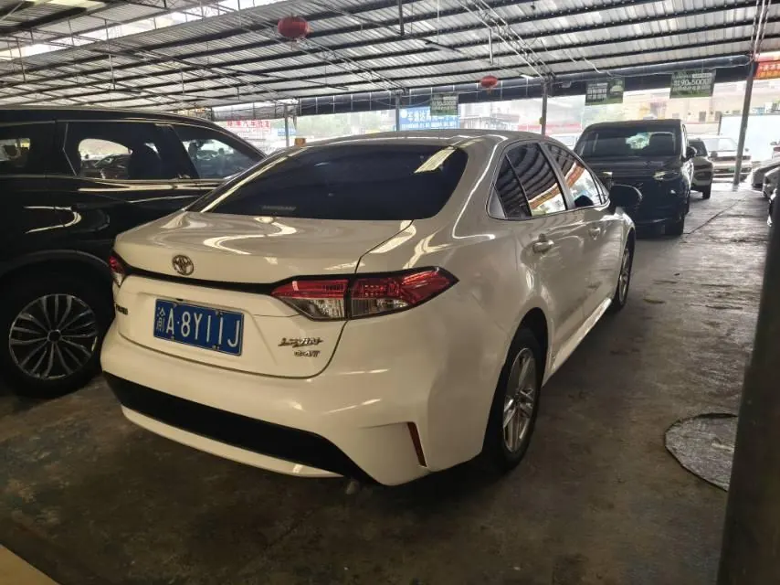 Toyota 2022 Lei Ling 1.2T Stepless 185T Deluxe Automatic Gear 4