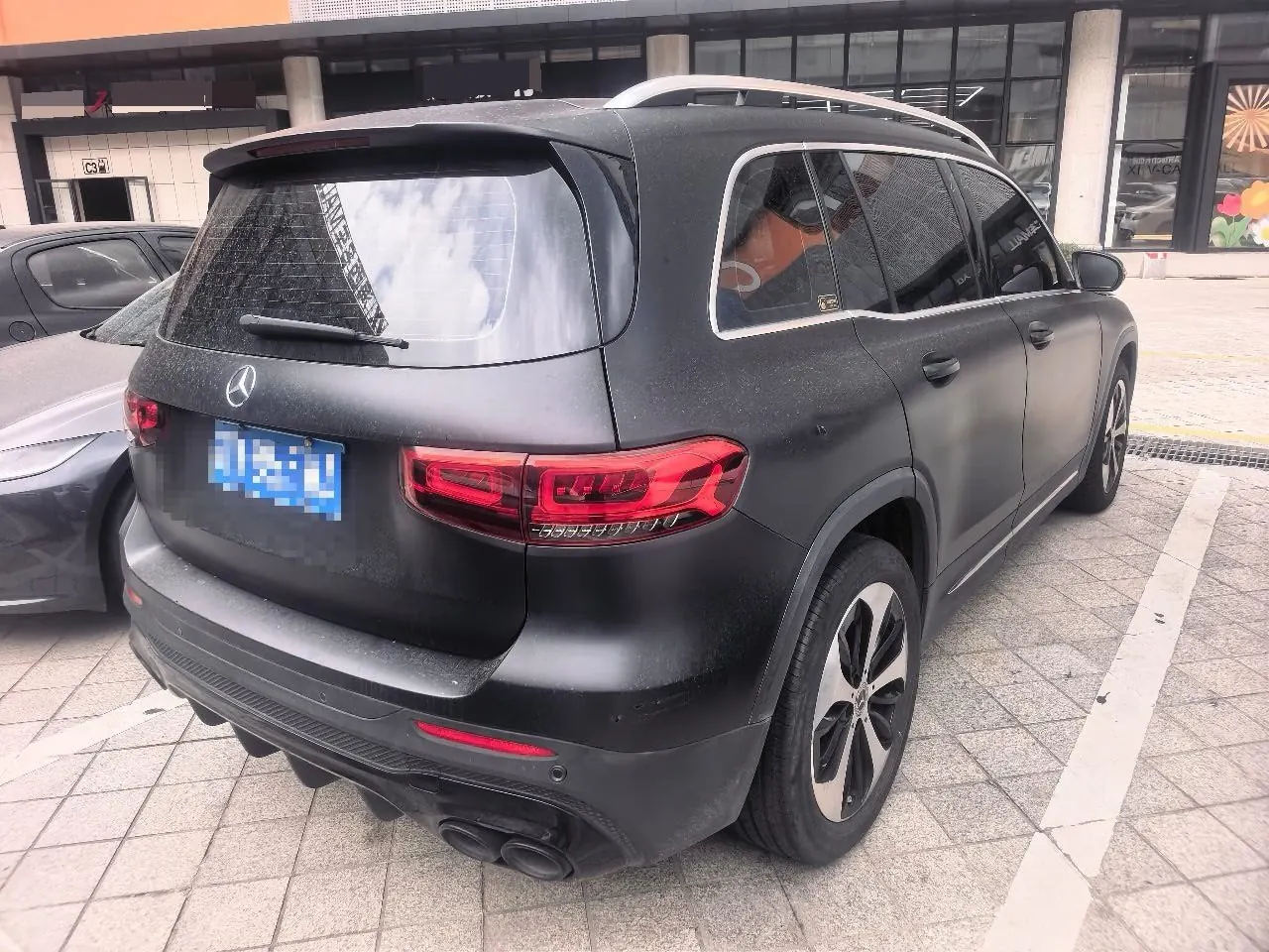 Mercedes Benz 2022 GLB 220 2.0T Fashion Automatic 3