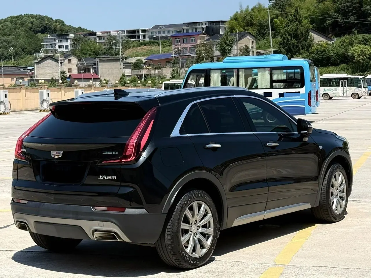 Cadillac 2021 XT4 2.0T 28T Two-Drive Leading Automatic Gear 6
